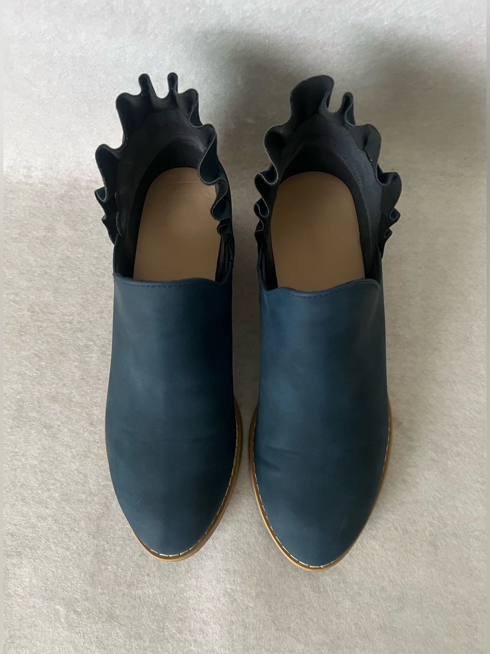 Fisace Women’s Navy Ruffle Back Ankle Boots
